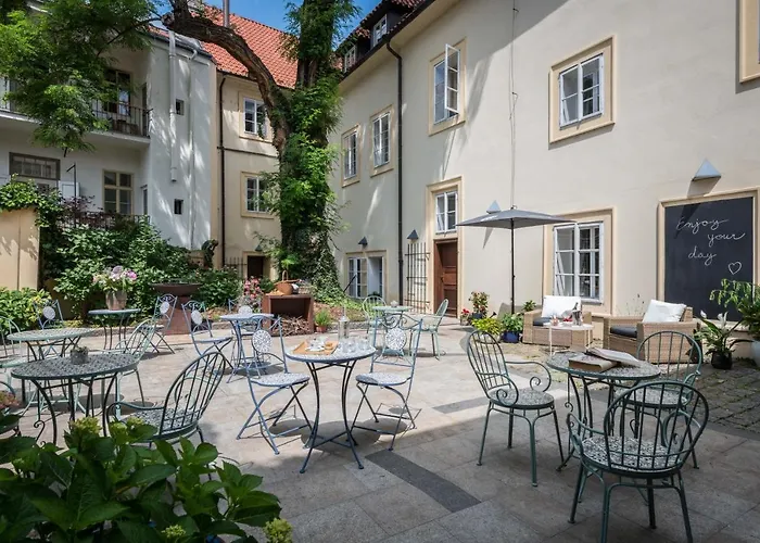 Monastery Garden ueHotel Prag